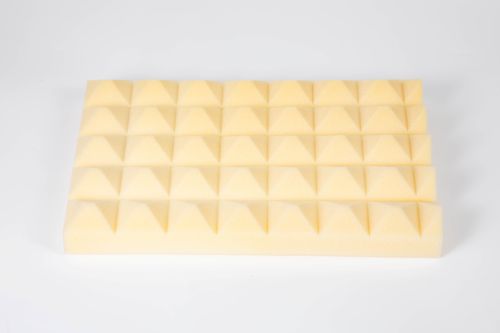 PU海綿內(nèi)襯聲學(xué)改造指南：某錄音棚降噪效率提升 70% 案例分享